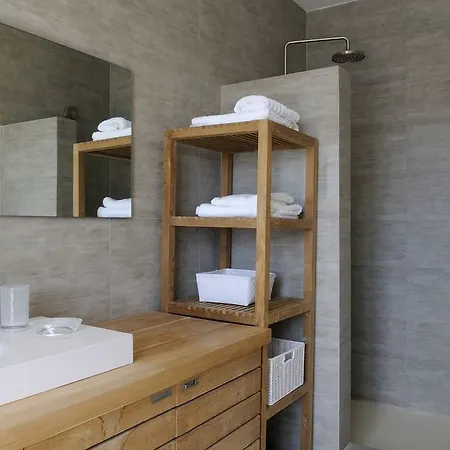Joy Apartment *